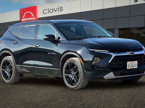 Used 2023 Chevrolet Blazer LT image 10