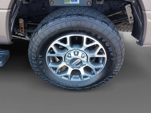 Used 2020 Ford F250 Lariat w/ Lariat Ultimate Package AWD/4WD image 8