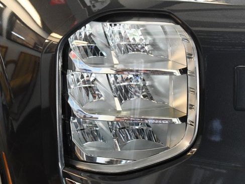 Used 2024 Mitsubishi Outlander SE AWD/4WD image 5