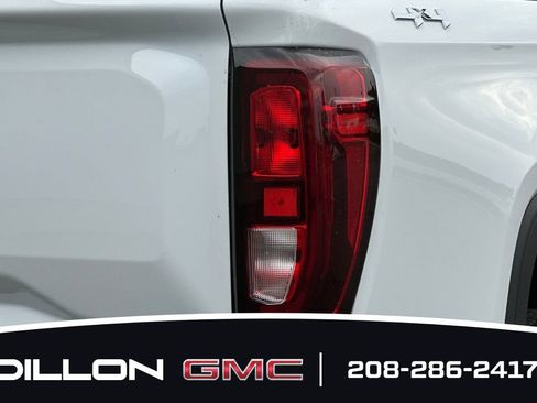 New 2026 GMC Sierra 1500 SLE w/ Preferred Package AWD/4WD image 22