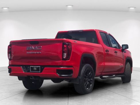 Used 2023 GMC Sierra 1500 Pro w/ Graphite Edition AWD/4WD image 3