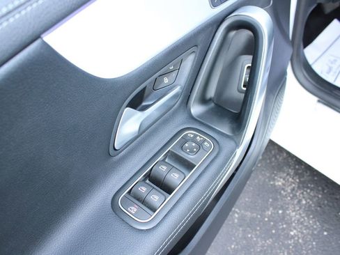 Used 2025 Mercedes-Benz CLA 250 image 26