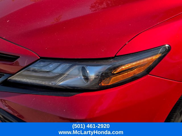 Used 2022 Toyota Camry XSE FWD image 12