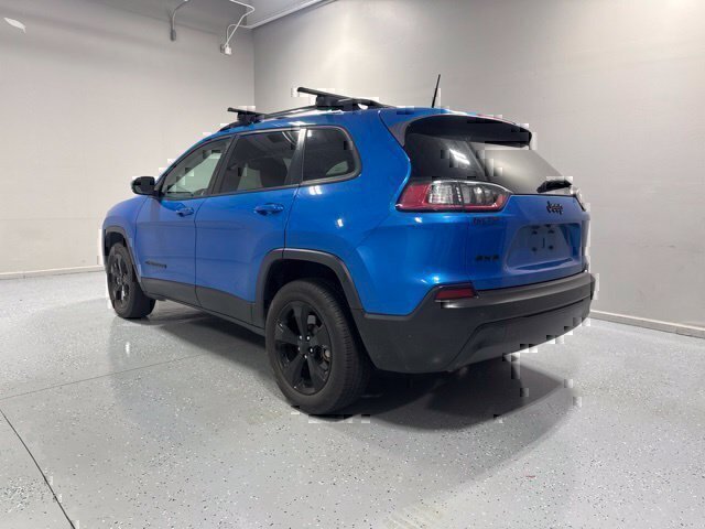 Used 2021 Jeep Cherokee Latitude Plus AWD/4WD image 8