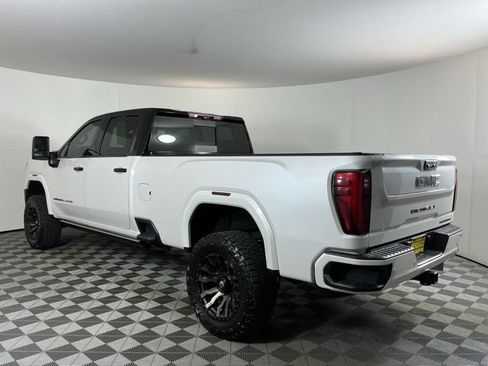 Used 2024 GMC Sierra 3500 Denali Ultimate AWD/4WD image 6
