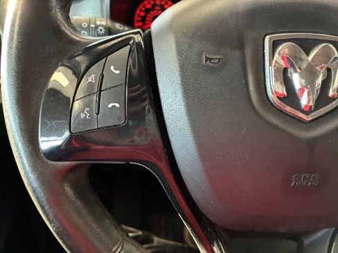 Used 2017 RAM ProMaster City Tradesman SLT w/ Rear Back-up Camera Group image 17