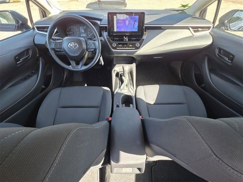 Certified 2025 Toyota Corolla LE image 4