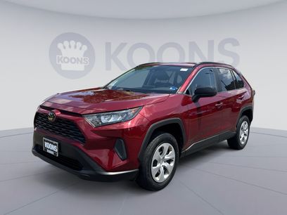 Used 2021 Toyota RAV4 LE w/ Carpet Mat Package (TMS)
