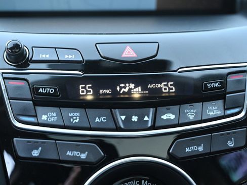 Used 2023 Acura RDX SH-AWD w/Technology Package image 31