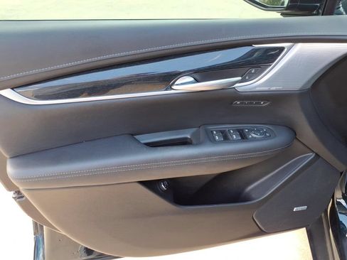 Used 2024 Cadillac XT5 Premium Luxury w/ Technology Package FWD image 17