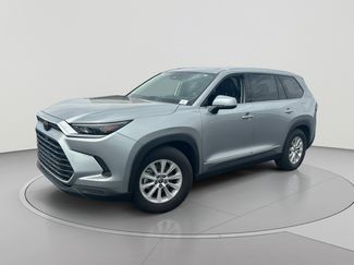 Used 2025 Toyota Grand Highlander FWD video 1
