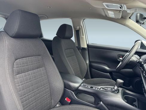 Used 2023 Honda HR-V LX image 30