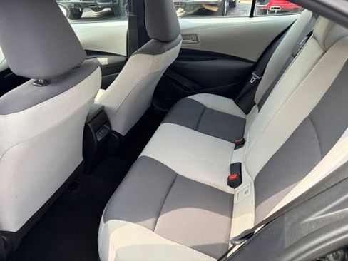 Used 2025 Toyota Corolla LE FWD image 24