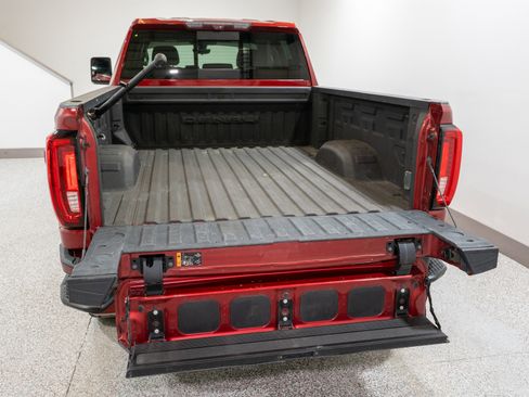 Used 2020 GMC Sierra 2500 Denali w/ Denali Ultimate Package image 11