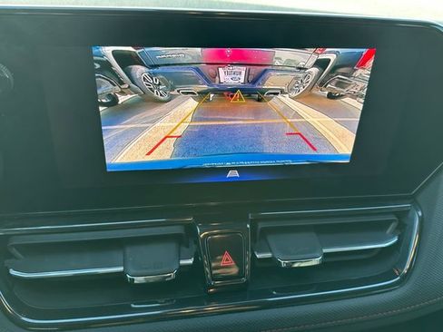 Used 2025 Chevrolet TrailBlazer RS w/ Convenience Package FWD image 20
