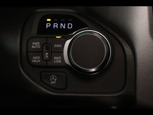 New 2026 RAM 1500 4x4 Crew Cab image 12