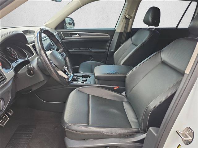 Used 2021 Volkswagen Atlas SE w/ Towing Package AWD/4WD image 22