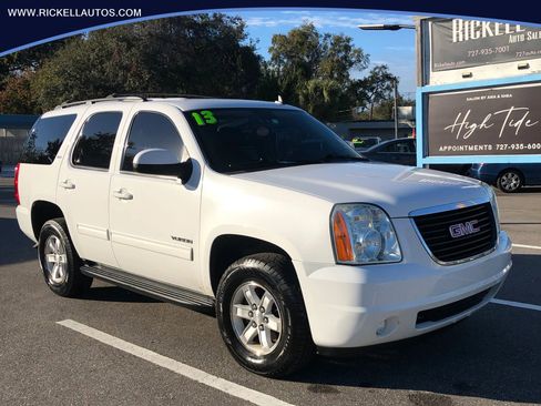 Used 2013 GMC Yukon SLT image 1