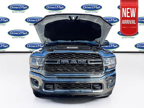 Used 2022 RAM 2500 Tradesman w/ Chrome Appearance Group image 33