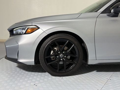 Used 2025 Honda Civic Sport image 24