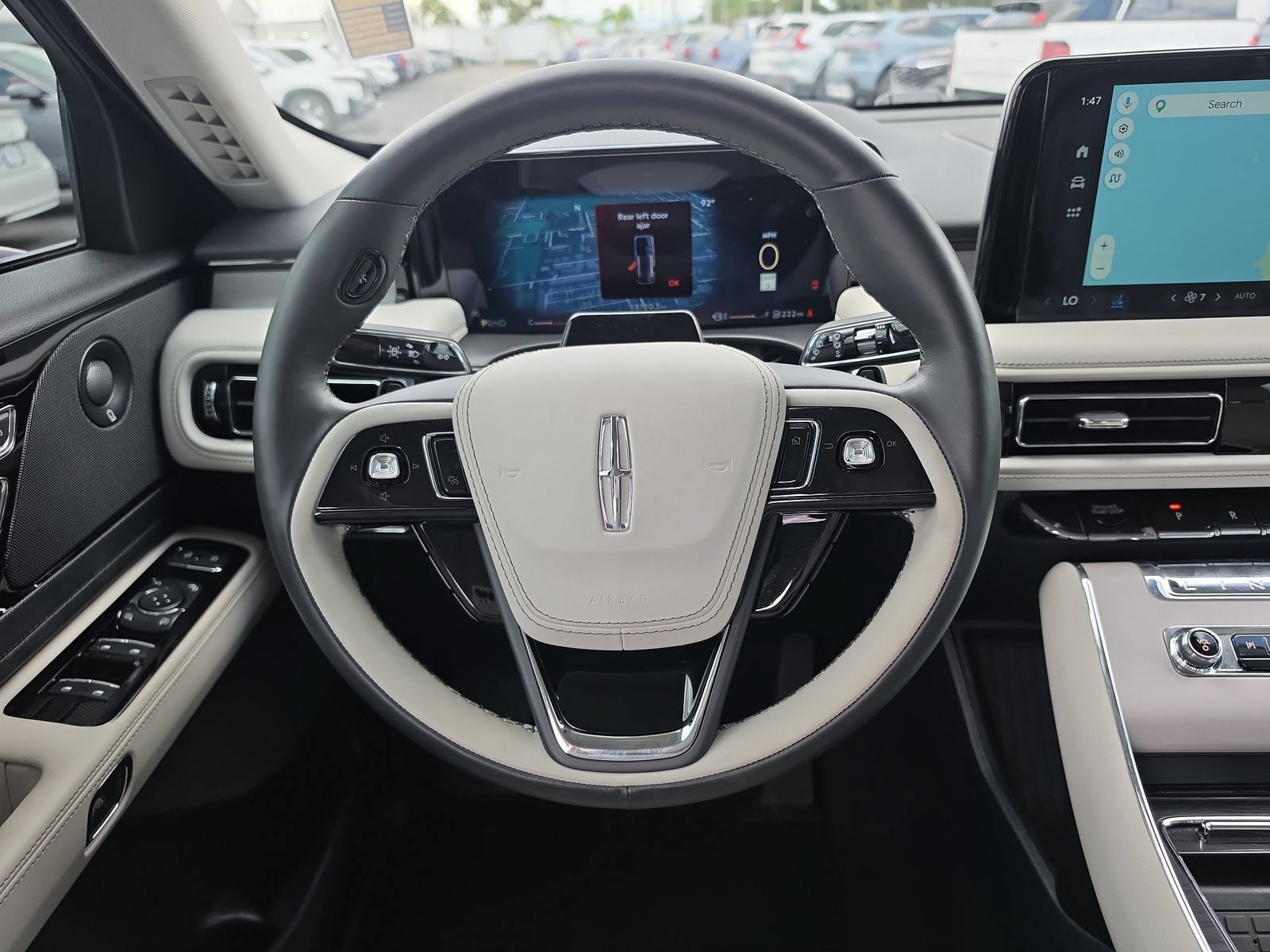 Used 2025 Lincoln Aviator Reserve w/ Jet Appearance Package AWD/4WD image 10