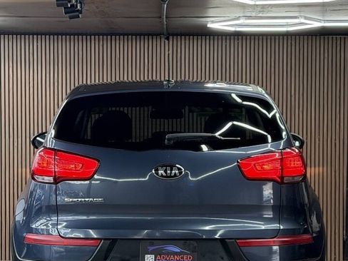 Used 2016 Kia Sportage LX AWD/4WD image 9