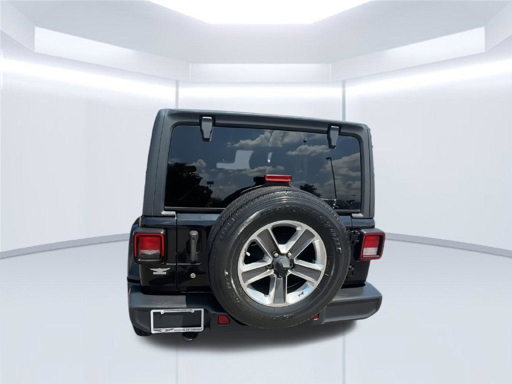 Used 2020 Jeep Wrangler Unlimited Sahara AWD/4WD image 8
