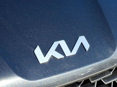 Used 2023 Kia K5 LXS image 34