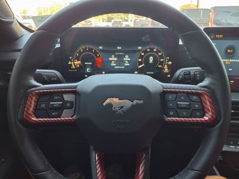 Used 2024 Ford Mustang Coupe RWD image 22