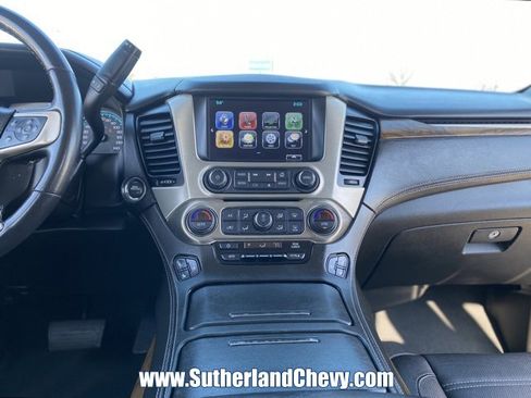 Used 2019 GMC Yukon Denali w/ Denali Ultimate Package image 28