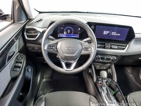 New 2026 Chevrolet TrailBlazer LT image 12