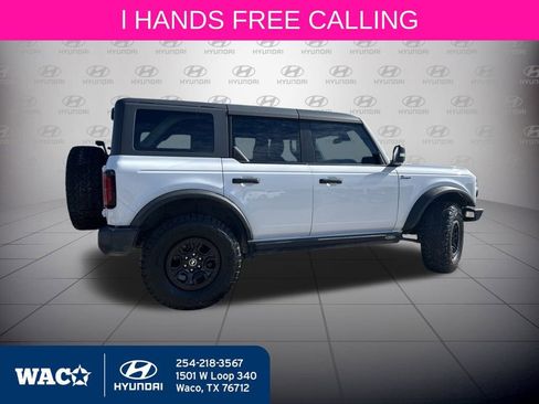 Used 2022 Ford Bronco Wildtrak image 13