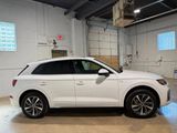 Used 2022 Audi Q5 2.0T Premium w/ Convenience Package image 5