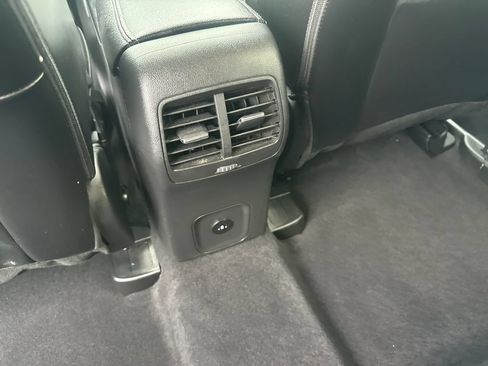 Used 2026 Ford Escape SE FWD image 14