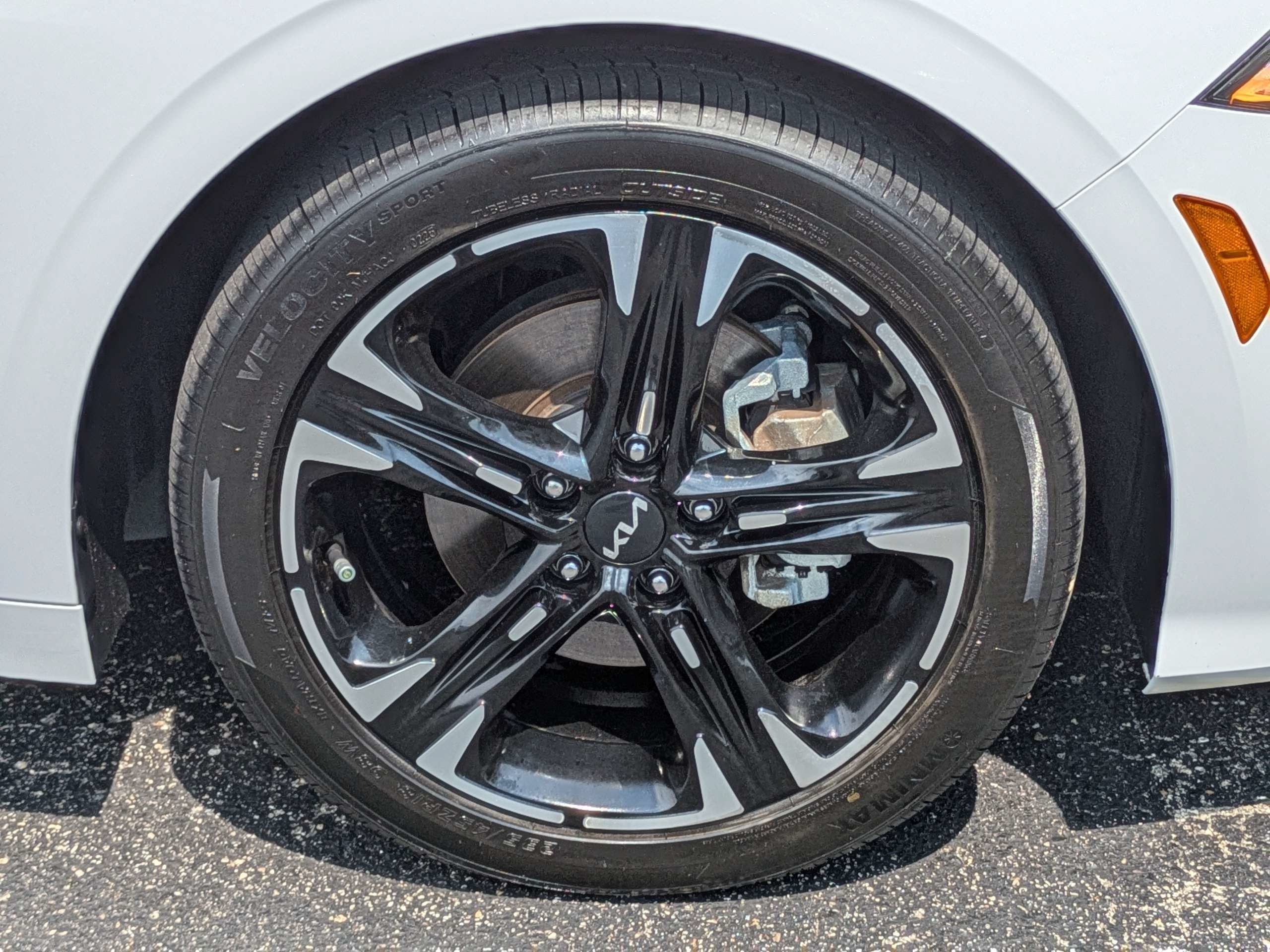 Used 2023 Kia K5 GT-Line w/ GT-Line Premium Package FWD image 11