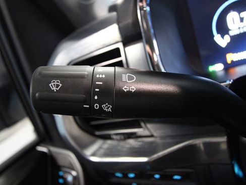 Used 2021 Ford F150 Lariat image 13