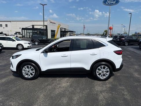 Used 2024 Ford Escape Active FWD image 2