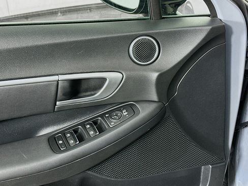 Used 2025 Hyundai Sonata SEL FWD image 15