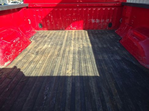 Used 2011 Ford F350 Lariat w/ Lariat Interior Pkg image 25