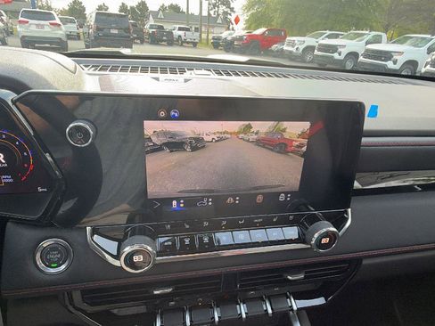 New 2026 Chevrolet Colorado Z71 w/ Technology Package image 24