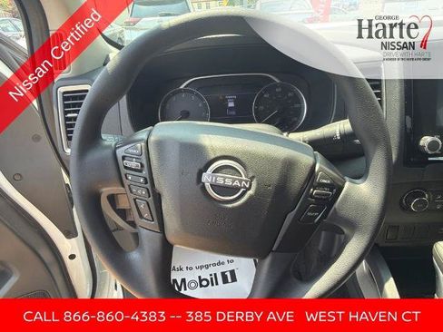 Certified 2024 Nissan Frontier SV w/ Tow Package AWD/4WD image 14