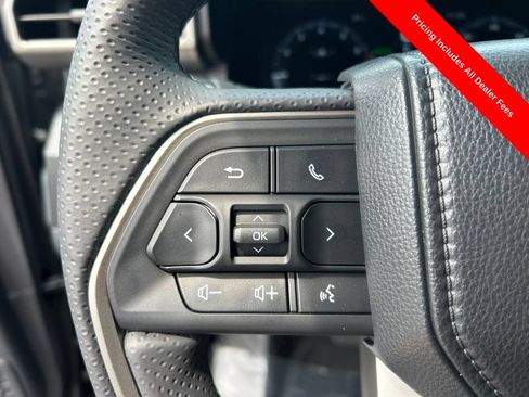 Used 2026 Toyota 4Runner Limited AWD/4WD image 8