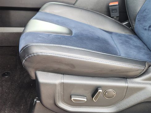 Used 2019 Ford F150 Raptor w/ Equipment Group 802A Luxury image 36