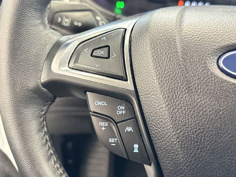 Certified 2022 Ford Edge SEL w/ Convenience Package image 36