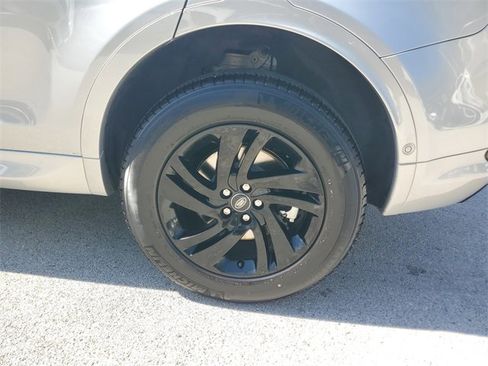 New 2025 Land Rover Discovery Sport S image 11