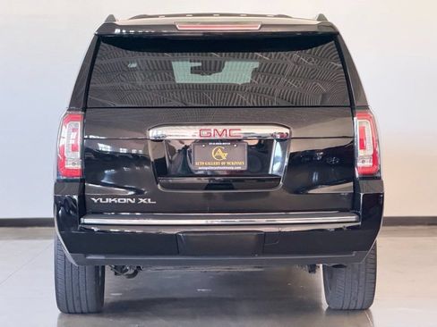 Used 2020 GMC Yukon XL Denali w/ Denali Ultimate Package RWD image 6