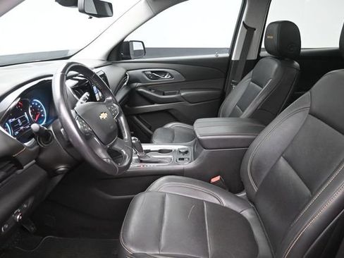 Used 2019 Chevrolet Traverse Premier w/ Redline Edition FWD image 8