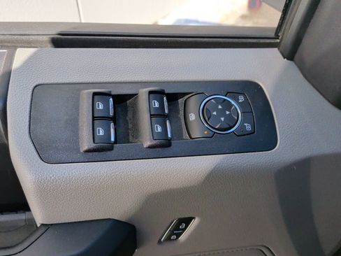 Certified 2019 Ford F150 XL w/ Equipment Group 101A Mid image 15