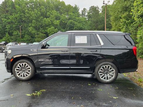 Used 2023 GMC Yukon Denali Ultimate AWD/4WD image 2