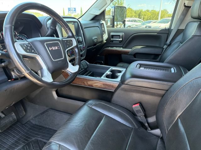 Used 2019 GMC Sierra 2500 SLT AWD/4WD image 18